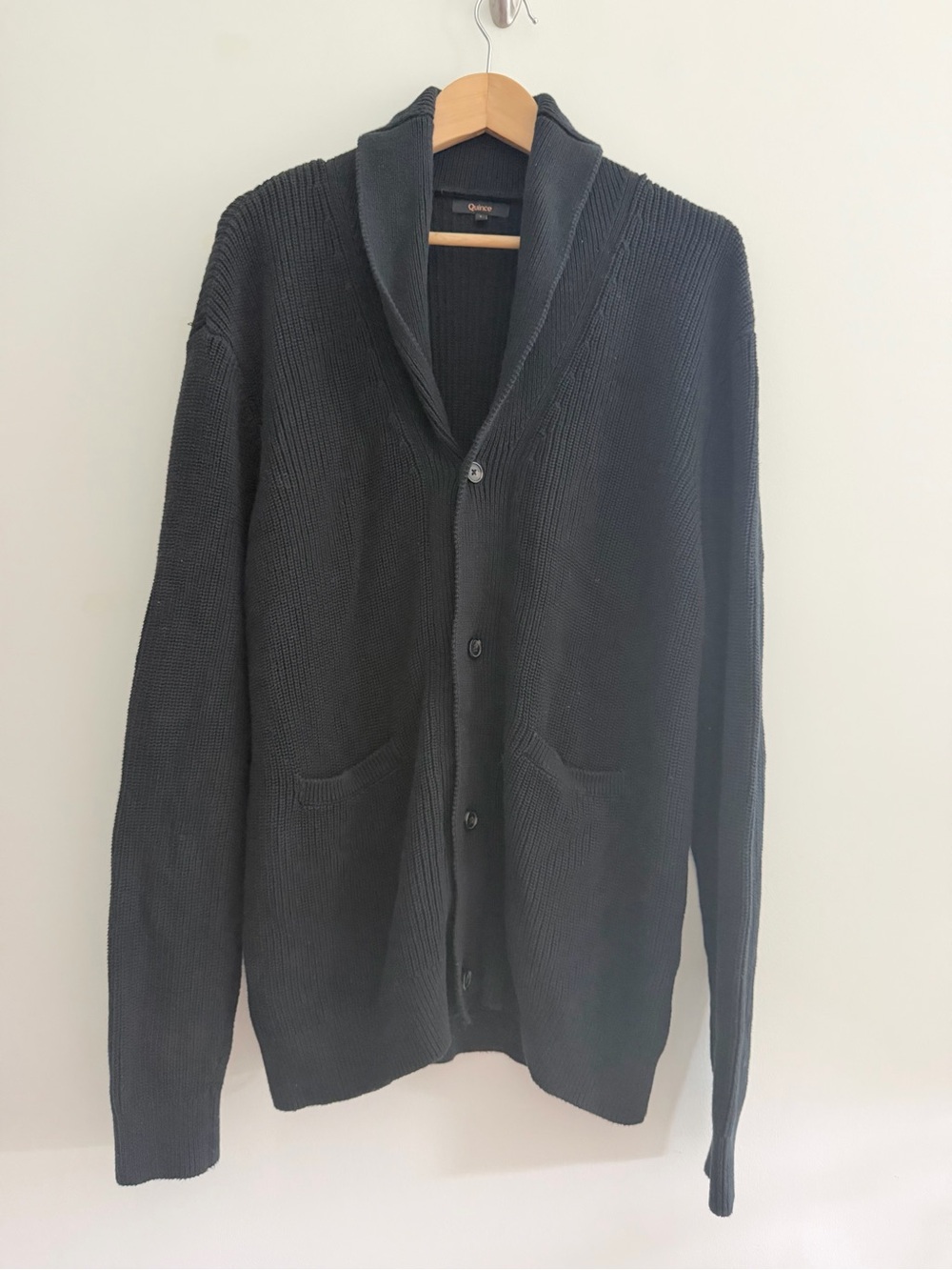 Quince Men's Shawl Collar Cardigan Sweater in Black Ribbed Chunky Grandpacore L